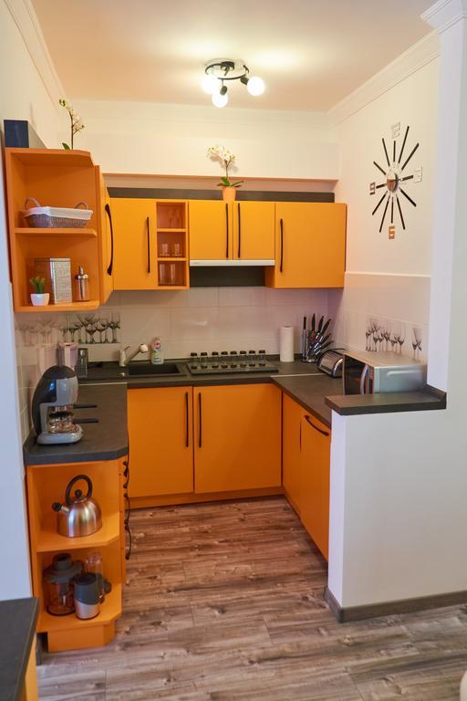 Centrum Luxus Apartman Makó Exteriör bild