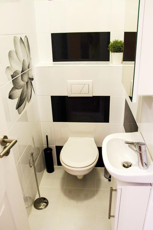 Centrum Luxus Apartman Makó Exteriör bild